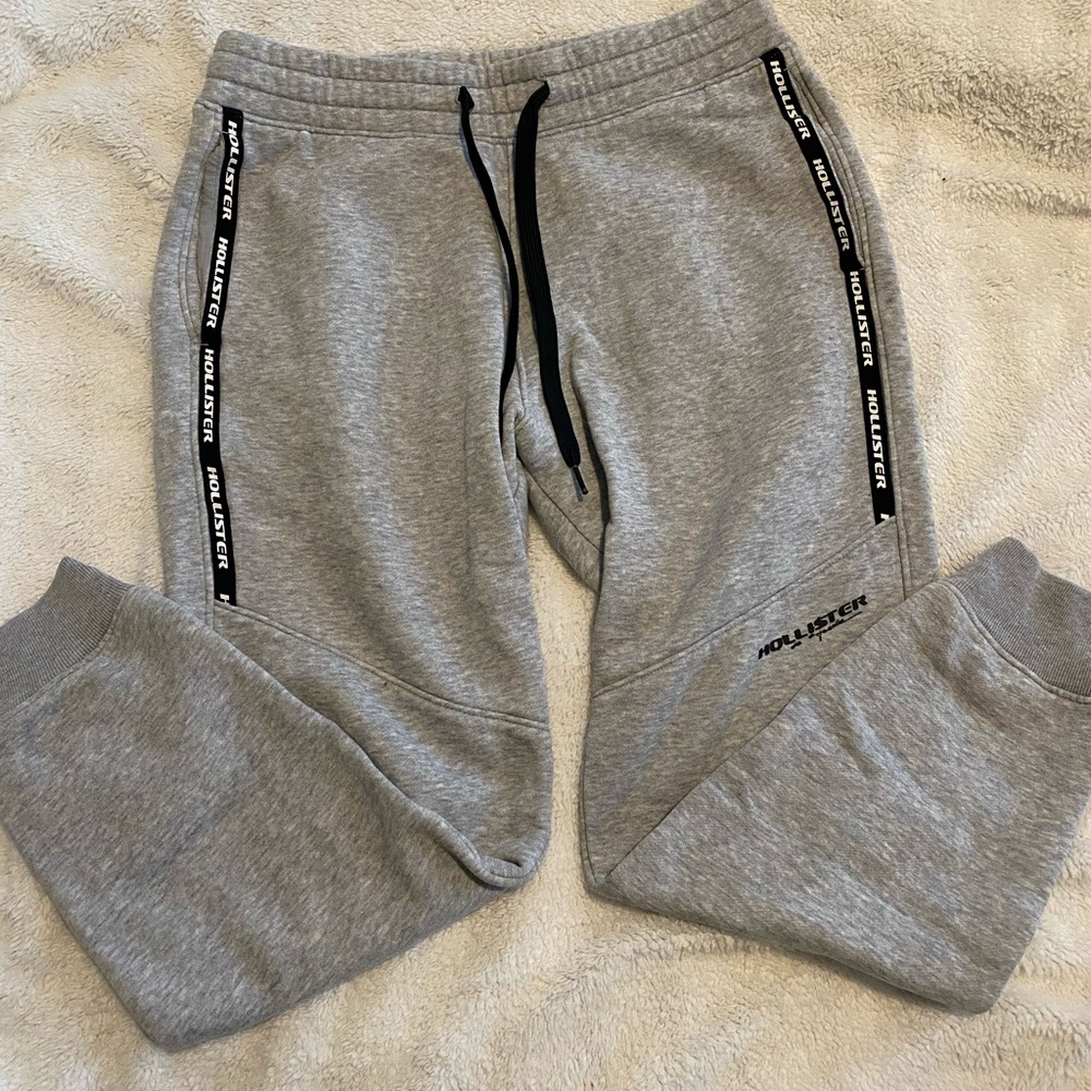 Hollister Heather Gray Fleece Sweatpants